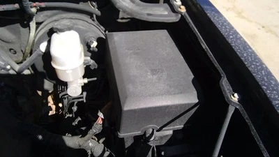 Fuse Box Engine Fits 07-09 AVALANCHE 1500 1884270 Foto 1 de 4