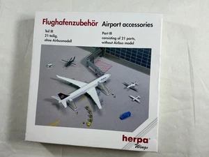Herpa 519595 1:500 Airport Accessories. (B) - Picture 1 of 2
