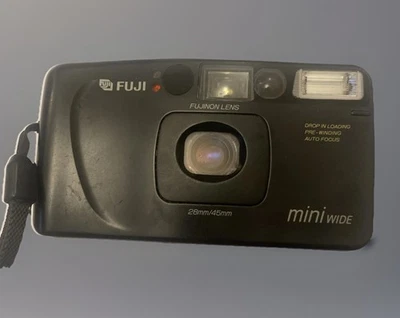 Fuji DL-500 Mini Wide Date 35mm Film Point and Shoot Camera UNTESTED - Image 1 of 3