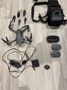 DJI Mavic Pro Fly More Combo - Picture 1 of 6