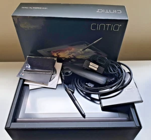 WACOM Cintiq 13HD Creative, écran stylet (modèle : DTK-1300) dans sa boîte d'origine - Photo 1/12