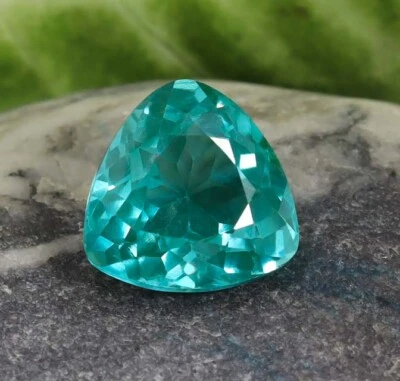 AAA Natürlich Brasilien Grün Paraiba Turmalin Loses Trillion Edelstein Schnitt - Bild 1 von 4