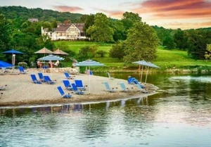 AUG 25-29th (5Days/4nites)Summer @ BigCedar Wilderness STUDIO sleeps up to 4 - Picture 1 of 12