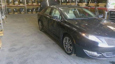 Alternator LINCOLN MKZ 13 14 15 16 17 18 19 20 2.0L - Image 1 of 2