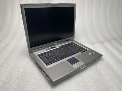Dell Latitude D810 Intel Pentium M 1,86 GHz 1024 MB de RAM sin HDD/OS sin batería Foto 1 de 4