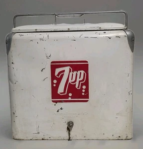 Vintage 1950er 7up große Metallkühler mit Tablett, Progress Refrigerator Co. Louisville KY - Bild 1 von 14