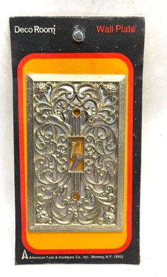 Vintage Deco Room Brass Single Light Switch Cover Wall Plate Floral Pearl 4 1/2" - Image 1 of 3