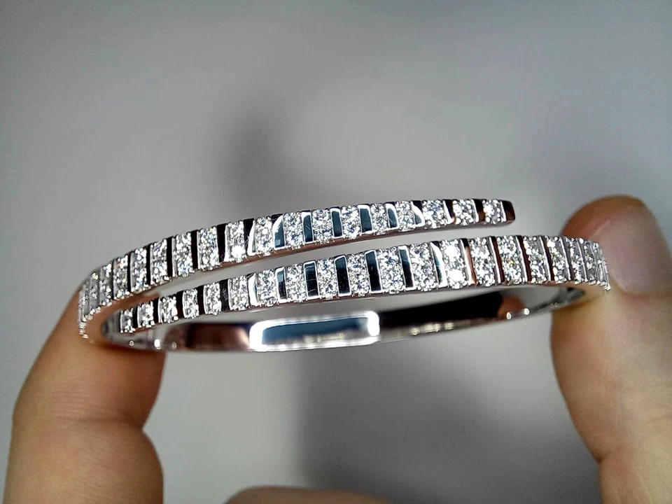 14K White Gold Finish Diamond Round Cut Lab Created Women's Bangle Bracelet 5Ct - Image 1 of 1