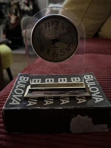 VINTAGE BULOVA QUARTZ DESK MANTLE CLOCK New In Box - Picture 1 of 17