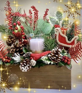 Centerpiece Christmas Candle Holder Pines,Berries,Pinecones in Wood Base CP00097 - Picture 1 of 12