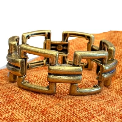 Brazalete elástico cuadrado vinculado tono dorado latón antiguo marco Lia Sophia Foto 1 de 3
