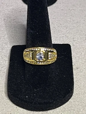 Золотистый с CZ центр и Pave-set CZ/стразы акцент камень кольцо Sz 7 - Изображение 1 из 4