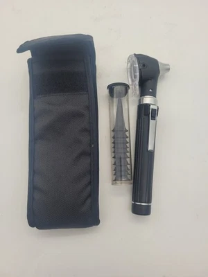 Otoscopio Mini Bolsillo Médico Ent Diagnóstico Color Negro Set Foto 1 de 4