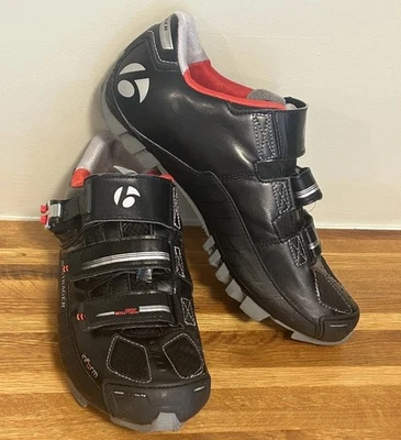 Sapatos de ciclismo de montanha Bontrager RL MTB com clipes US9 EU42 425226 - Imagem 1 de 4