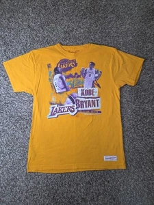 Camiseta Mitchell & Ness Lakers Mediana Kobe Bryant Gráfico De Colección Kobe #8 - Imagen 1 de 6