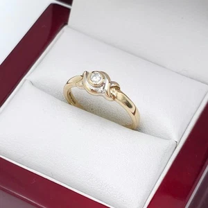 Vintage 9ct Yellow Gold 0.05ct Natural Diamond Solitaire Ladies Ring Size L 1/2 - Picture 1 of 7