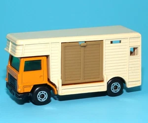 MATCHBOX SUPERFAST #40 HORSE BOX 1978 LESNEY ENGLAND - Picture 1 of 4