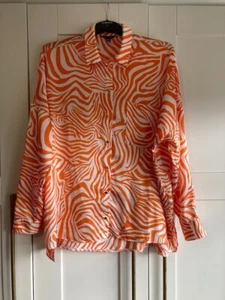 New Look - UK Size 18 - Orange Abstract Swirl Animal Print Button Up Blouse - Picture 1 of 4