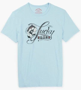 NWT Lucky Brand Gambling Script Tee. Azul claro. Tamaño: Pequeño - Imagen 1 de 1