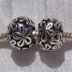 2 CHARMS PERLES ANNEAUX FLEURS METAL ARGENTE 9x12mm trou 5mm COMPATIBLES *E216 - Picture 1 of 1