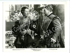 FIRE OVER ENGLAND-1937-8X10 PROMO STILL-FLORA ROBSON-ROBERT RENDEL-ADVENTURE VG - Picture 1 of 1