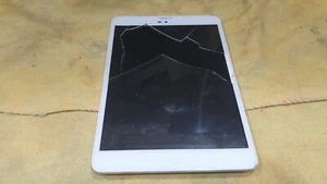 TGB223 ZTE Tab 2 Meo Tablet 2 E8Q 7.9 inches READ DESCRIPTION - Picture 1 of 4