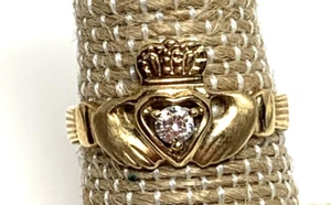 10K Yellow Gold Claddagh Ring with Clear White CZ Stone size 5.75 - Picture 1 of 8