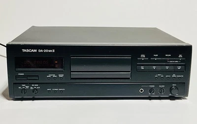 TASCAM DA-20MKII DAT плеер рекордер на запчасти/ремонт - Изображение 1 из 4