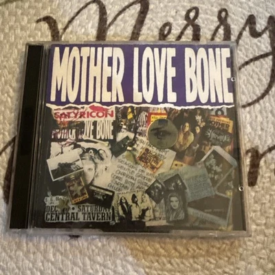 Mother Love Bone CD 1989 Star Dog Crown Of Thorns/Pearl Jam Polygram Records Foto 1 de 2