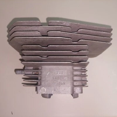 Vintage 1971 Arctic Cat EXT 290 Cylinder Kawasaki F/A PTO LH side 3000-329 Foto 1 de 4