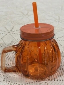 16 Unzen Glas Kürbis Glas 4-1/4" t Orange Griff Deckel und Strohhalm Fall - Bild 1 von 5