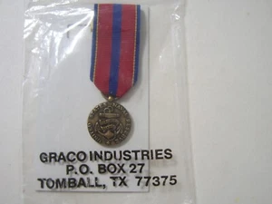 NAVY RESERVE SERVICE MEDAL - MINIATURE SIZE BY GRACO INDUSTRIES NIP :KY23-11 - Picture 1 of 1