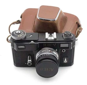 Sowjetische Contax Kopie KIEW 4AM Olympiade 1980 SCHWARZ 35mm Kamera mit Helios-103 CCCP - Bild 1 von 4