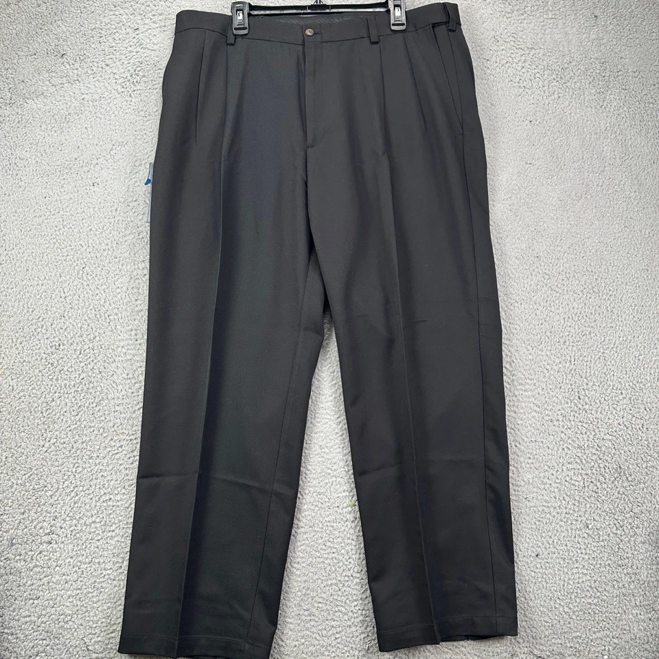 Haggar Cool 18 Pro Pants Chino Men 40X30 Black Comfort Waistband Classic Fit NEW - Image 1 of 4