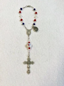 CUBAN ROSARY FLAG ORNAMENT CAR AUTO MIRROR ACCESSORIES GLASS BEADED CUBA CUBANO - Picture 1 of 5