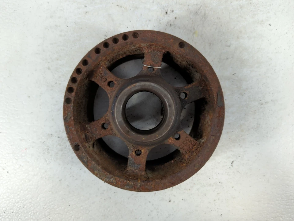 2011 Chevrolet Camaro SHAFT PULLEY BALANCER UNX3Q - Image 1 of 4