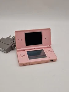 Nintendo DS Lite DSL DSLite Rosa Rose Handheld Spielekonsole mit Ladekabel - Bild 1 von 6