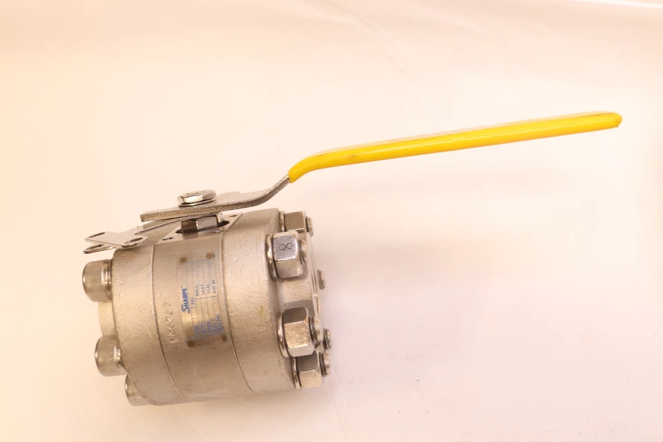 Válvula de bola en línea Sharpe de acero inoxidable 125 PSI 1" F60 Foto 1 de 1