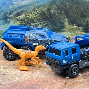 Matchbox Armoured Action Truck Off-Road Rescue Rig Atrociraptor Jurassic World - Picture 1 of 15
