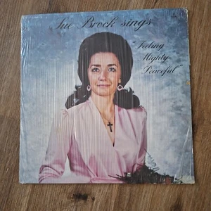 Sue Brock Sings Feeling Mighy Peaceful Vtg Religious Gospel Winchester Kentucky - Picture 1 of 7