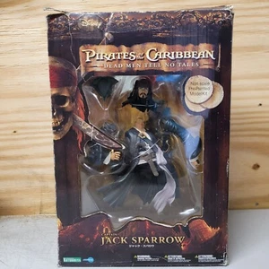 Piratas del Caribe Capitán Jack Sparrow KOTOBUKIYA Modelo Kit CAJA DMG - Imagen 1 de 3