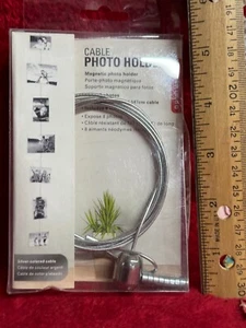NIP Cable Magnetic Photo Holder 58" Long Holds 8 Photographs by Kirkland - Picture 1 of 5