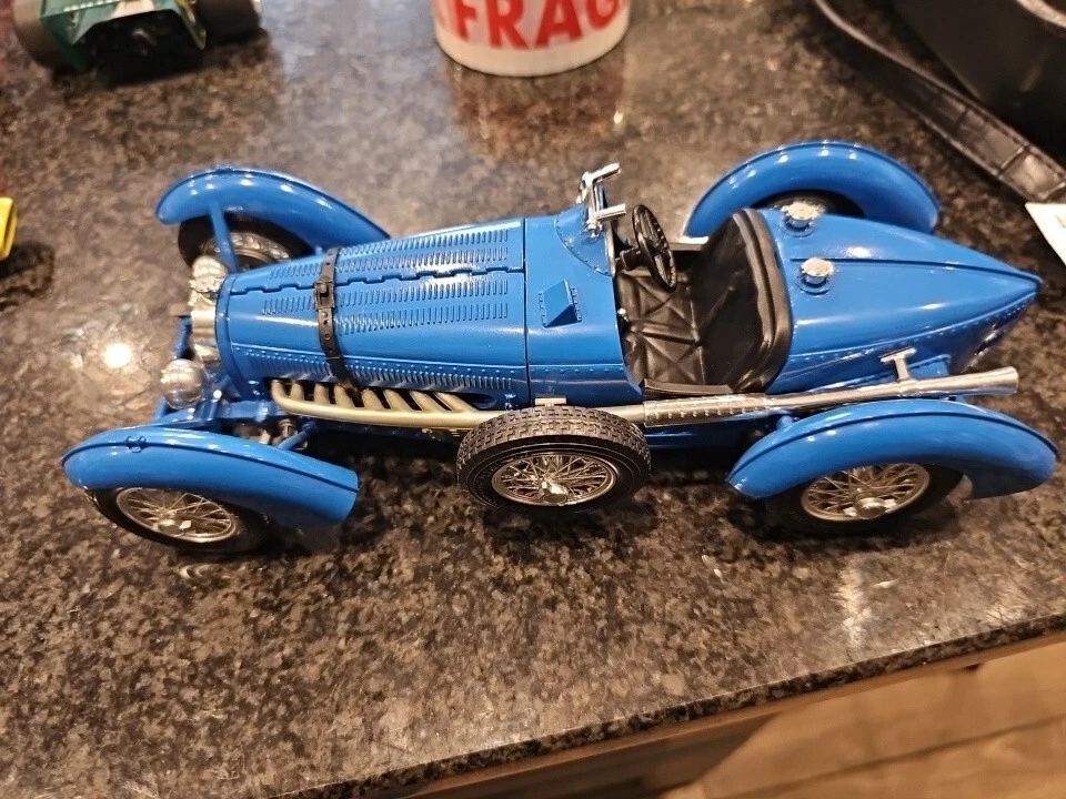 Modelo Bugatti Tipo 59 1934 Bburago 1:18 vintage hecho en Italia Foto 1 de 1