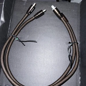 AudioQuest Mackenzie RCA to RCA Cables - 1.64 ft. (0.5m) - 2-Pack - Picture 1 of 8