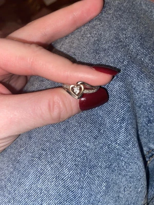 Size 5 Silver Ring With Rose Gold Encrusted With Diamonds. Originally $300.  - Изображение 1 из 3