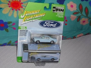 2025 JOHNNY LIGHTNING STORAGE TIN WHITE LIGHTNING 1965 FORD MUSTANG 2+2 NICE!!! - Picture 1 of 4