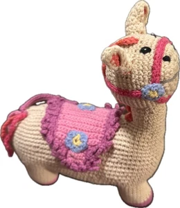 Pebblechild UK Ltd natürliche Lama-Rassel gehäkelt Fair Trade vorgeben fantasievoll - Bild 1 von 6