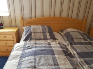 Bett Pinie massiv gebürstet - Bild 1 von 9