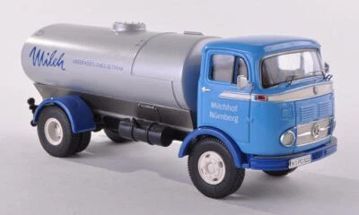 MODELLINO CAMION STATICO PREMIUM CLASSIXXS MERCEDES LP911 TANKWAGEN MILCH 1:43 - Immagine 1 di 4