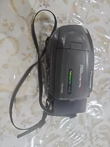 Panasonic Handheld Palmcorder VHSC Model PV-L580D Camcorder With Battery - Picture 1 of 4